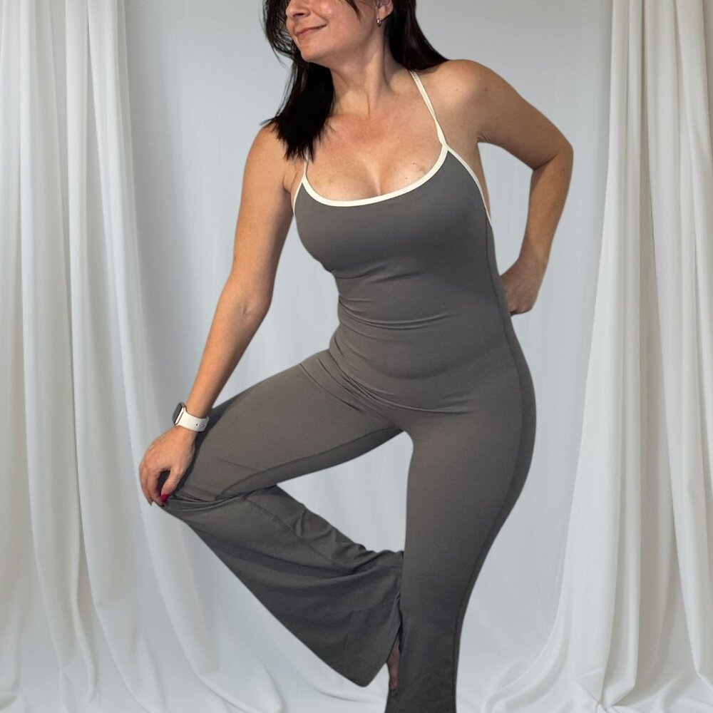 Strappy Backless Jumpsuit – Gray w/ White Trim – Size M & L – Stretchy Fit